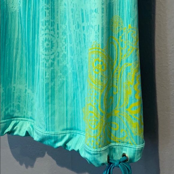 Athleta Racerback Tank with build bra Size S - Picture 3 of 7